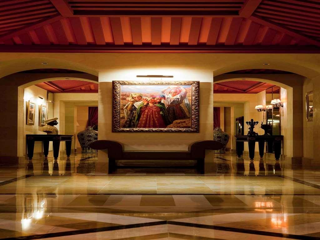Royal Hotel Oran - Mgallery By Sofitel 레스토랑 사진